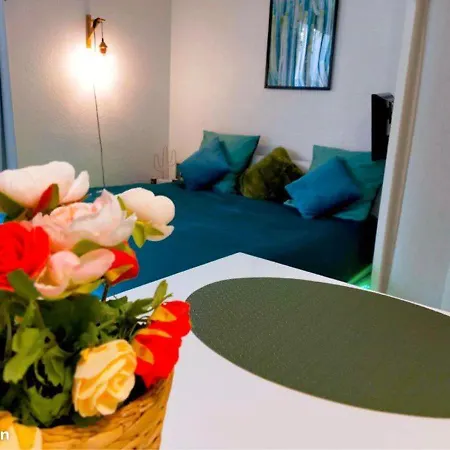 Lazur Clair - - Proche Centre