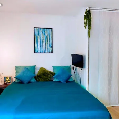 Lazur Clair - - Proche Centre Apartamento